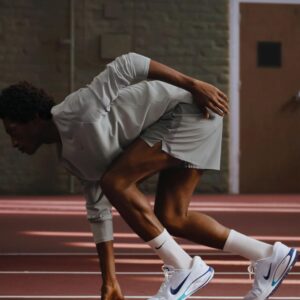 Nike Men’s Journey Run Road Running Shoes